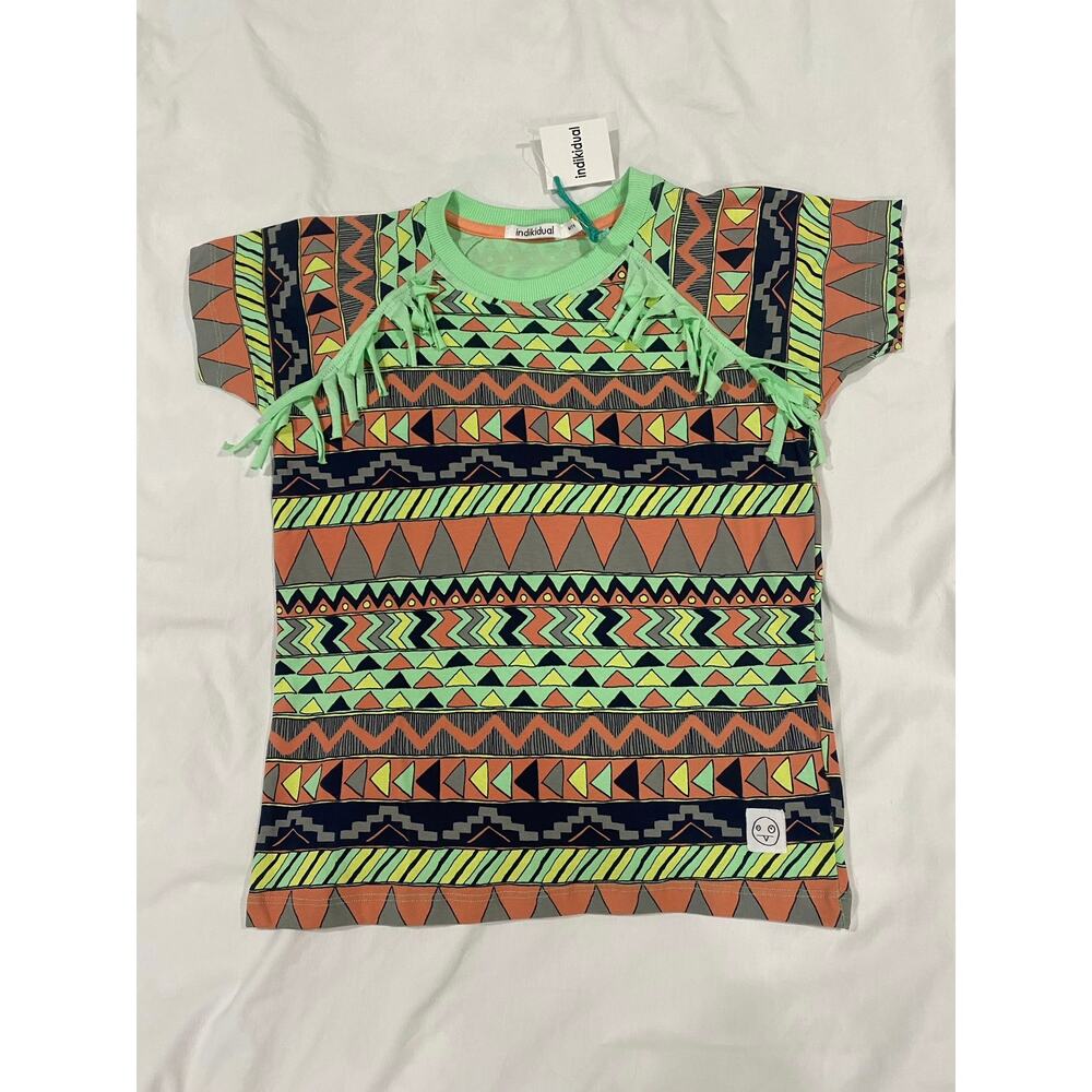 NWT Indikidual Tribal Fringed Unisex Tee Shirt Size 6/7
